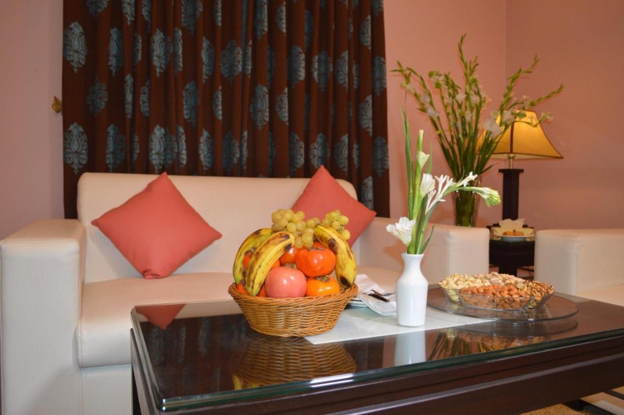 Fort Continental Hotel Peshawar Ngoại thất bức ảnh