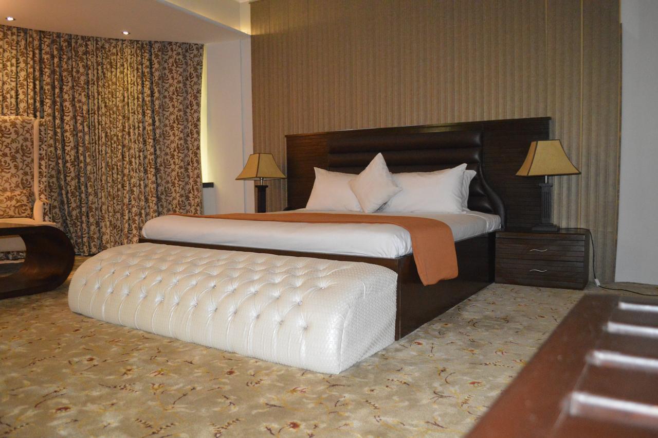 Fort Continental Hotel Peshawar Phòng bức ảnh