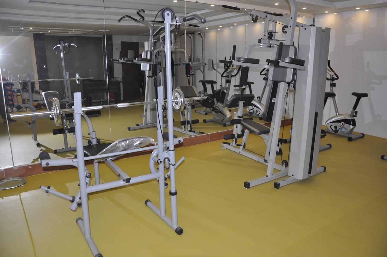 Fort Continental Hotel Peshawar Ngoại thất bức ảnh